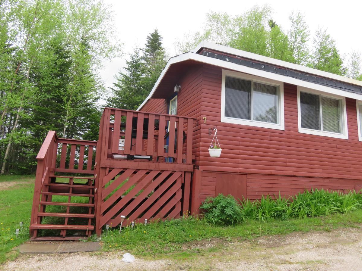 Lush's Cottages Cormack Exteriör bild