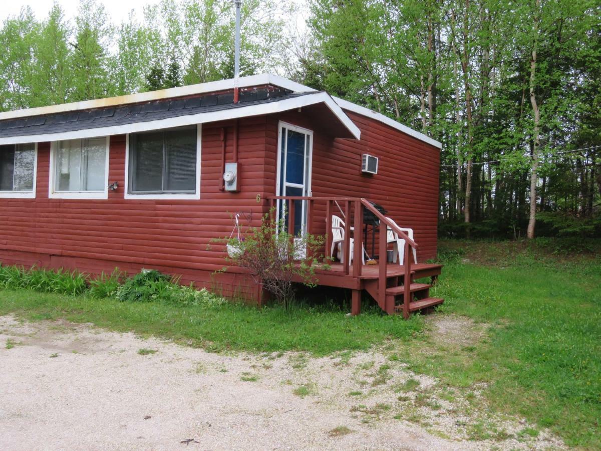 Lush's Cottages Cormack Exteriör bild
